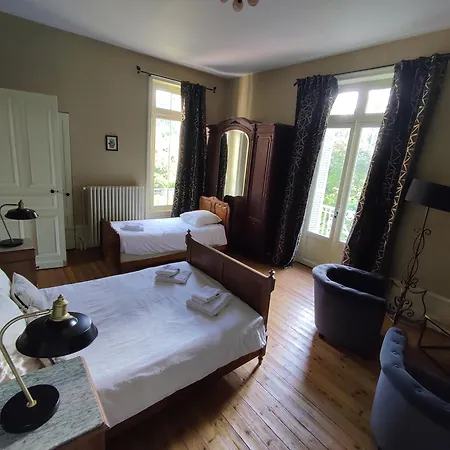 Bed & Breakfast Domaine De Champ Rose Saint-Laurent-de-Belzagot